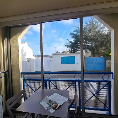 2 Pieces 100m De La Mer, 4 Couchages, Loggia, Garage Prive, - Fr-1-224c-79 *